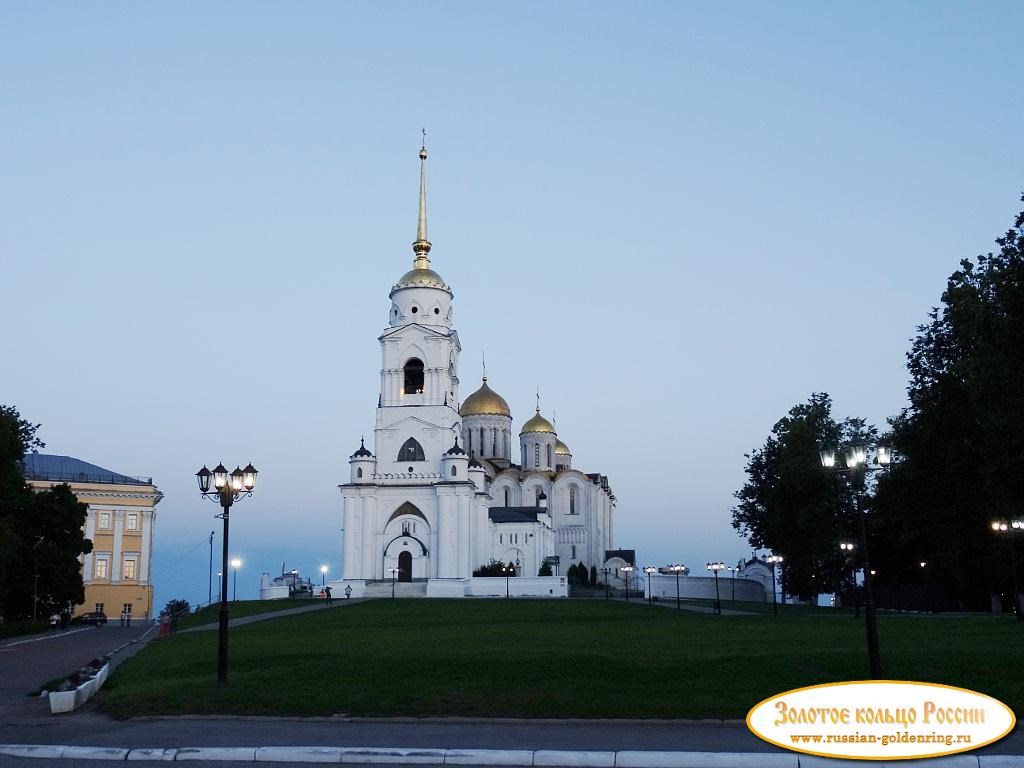 Соборная гора. Вечер на Соборной площади