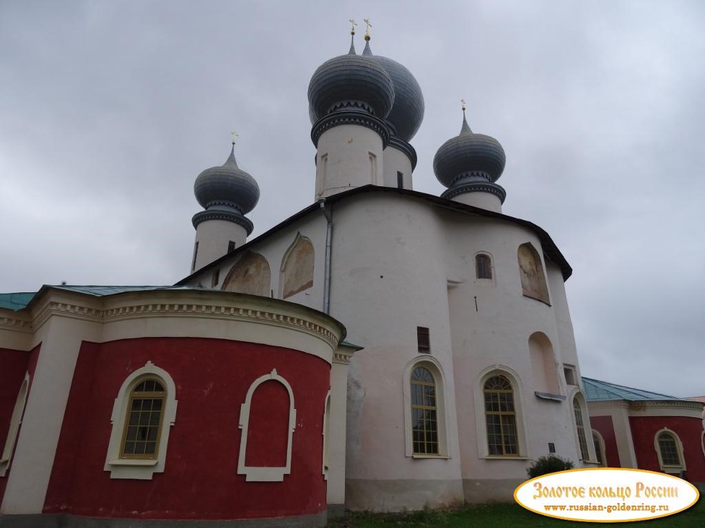 Богородичный Тихвинский Успенский монастырь. Успенский собор