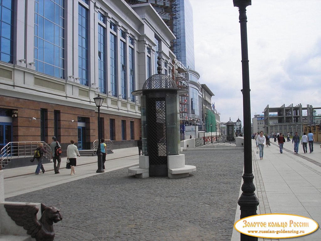 Пешеходная улица Петербургская