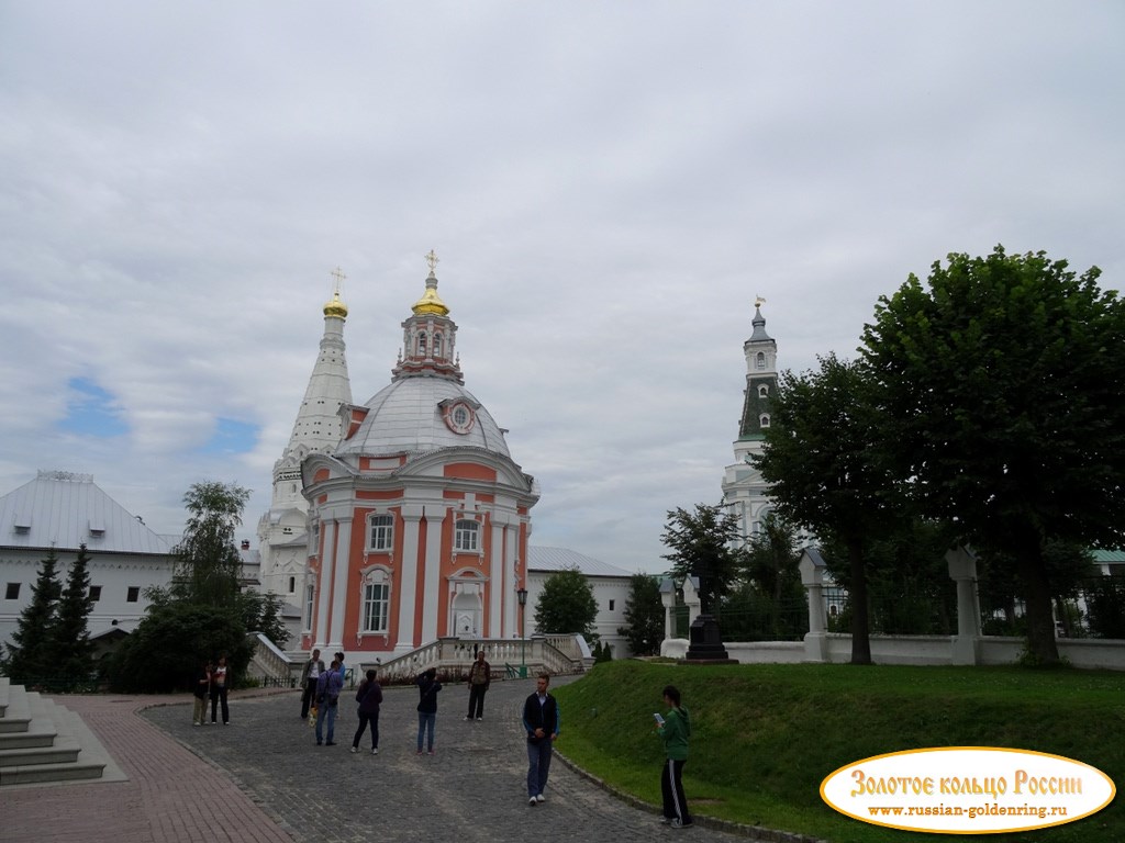 Свято-Троицкая Сергиева лавра. В северо-западной части монастыря