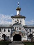 Достопримечательности Ярославля. Толгский монастырь. Святые ворота