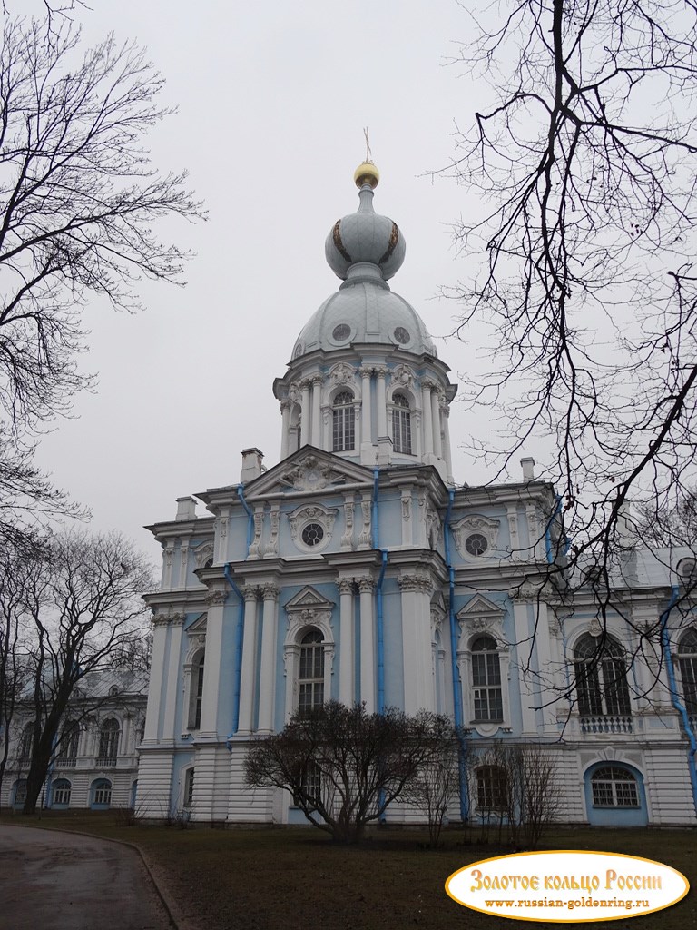 Смольный монастырь. Северо-восточная башня