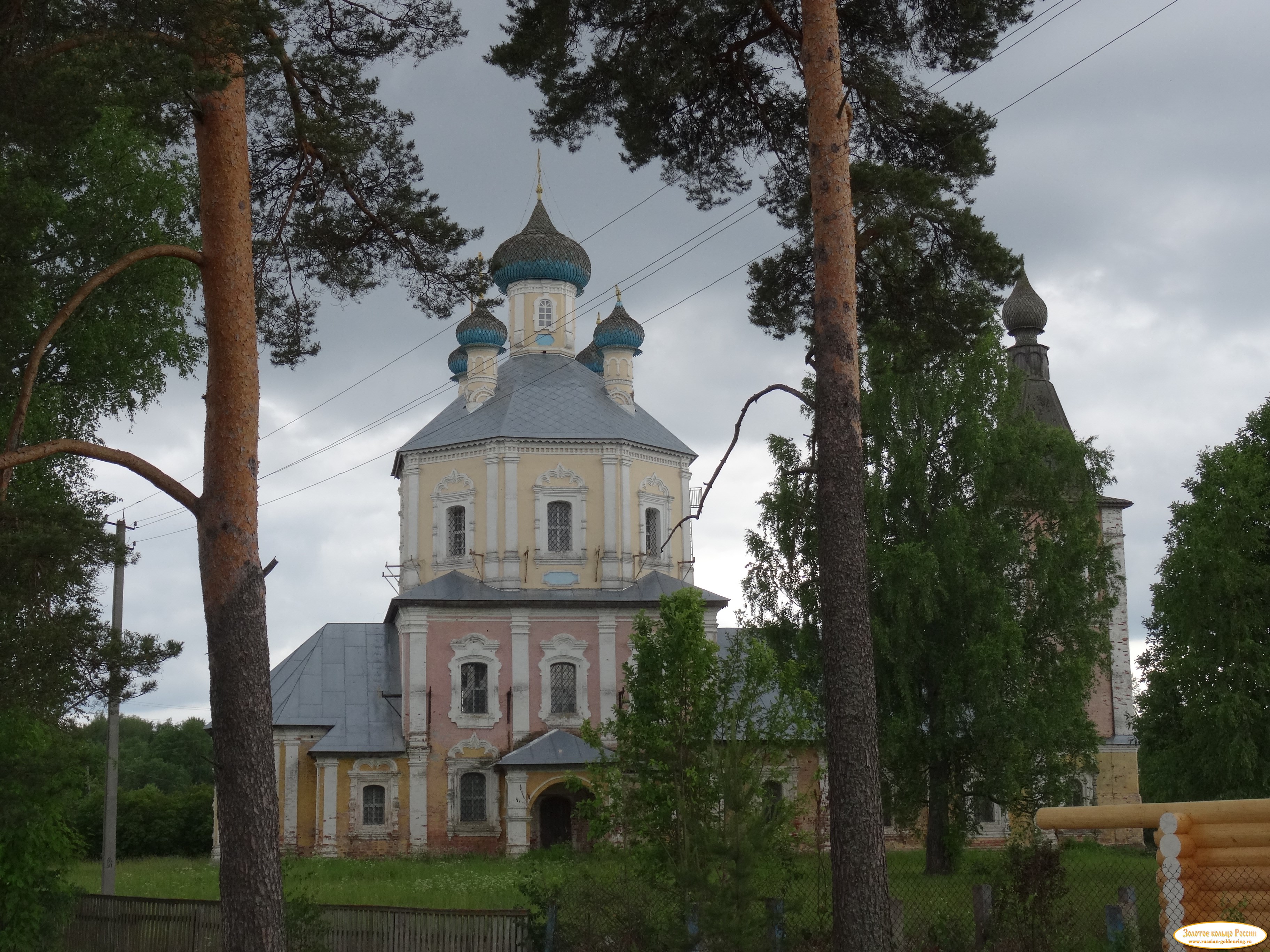 Спасо-Преображенская церковь