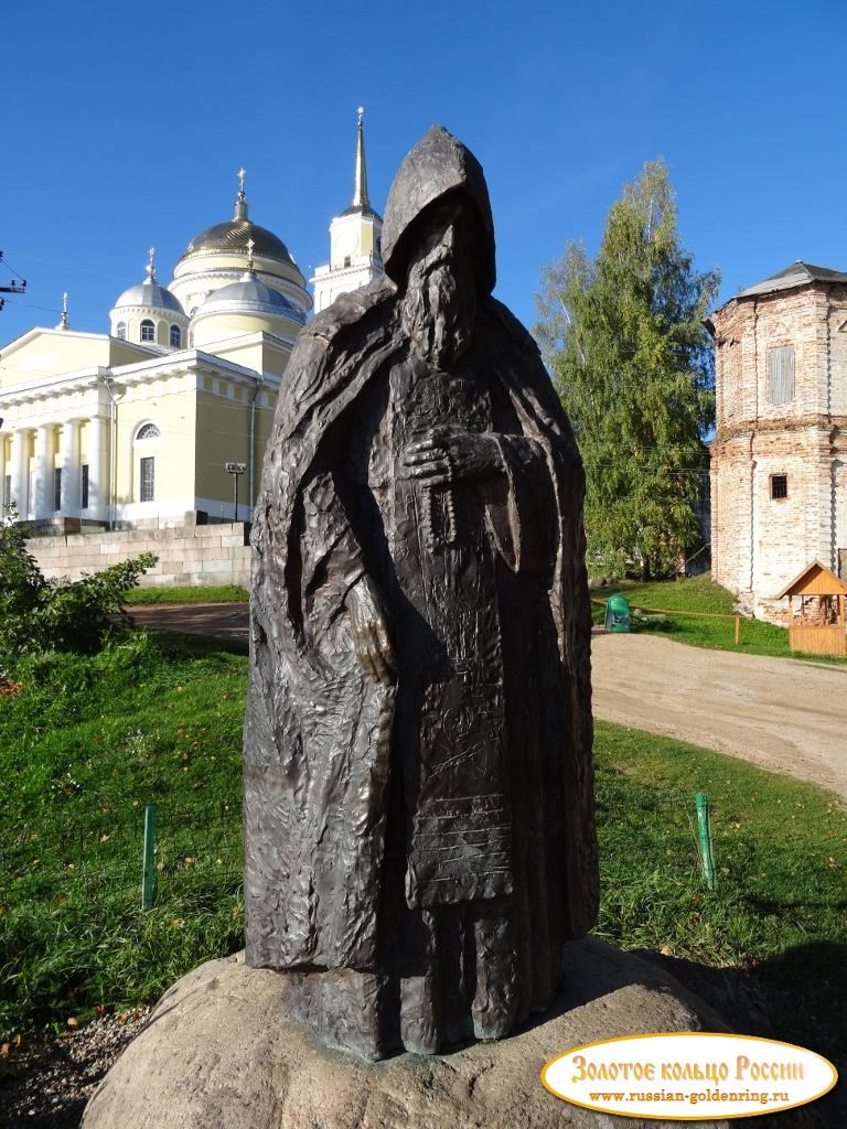 Нило-Столобенская пустынь (Нилова пустынь). Памятник преподобному Нилу