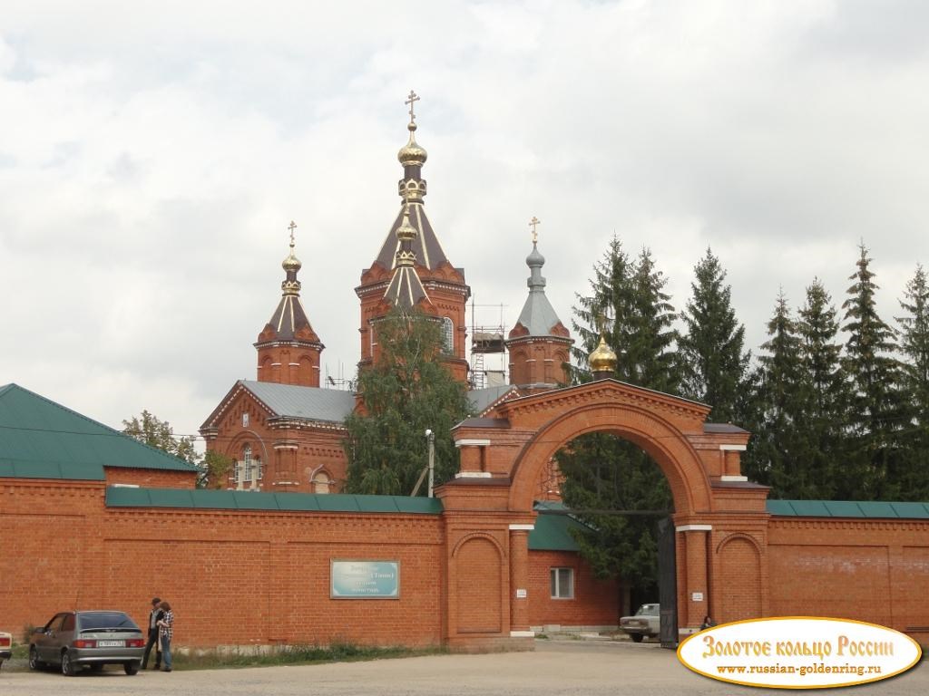 Богородицко-Тихоновский Тюнинский женский монастырь. Центральные ворота