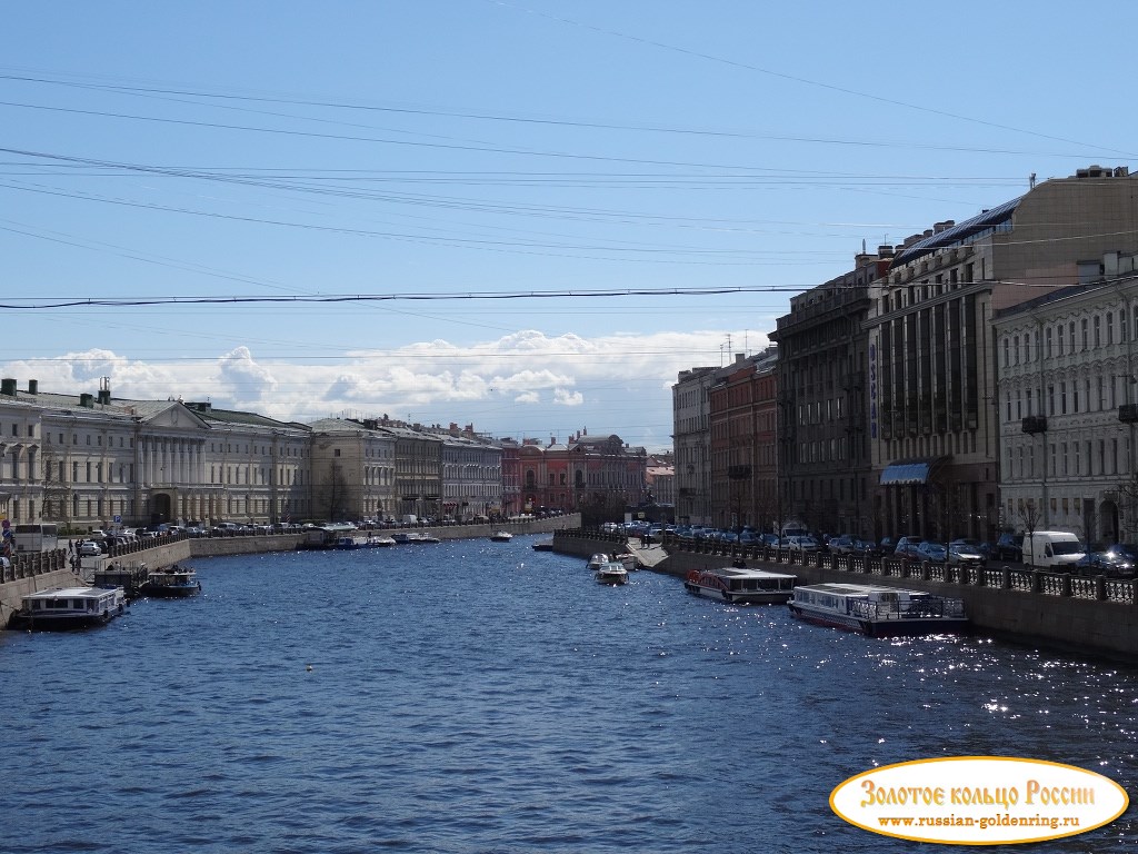 Река Фонтанка. Вид с моста Белинского