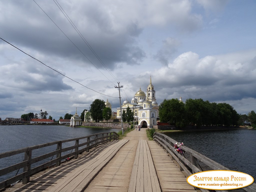 Нило-Столобенская пустынь (Нилова пустынь). Мост на остров Столобный