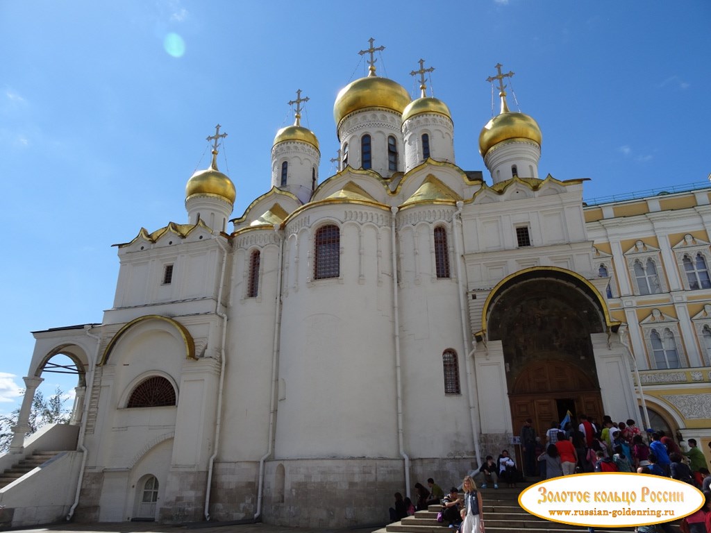 Благовещенский собор. Восточное крыльцо