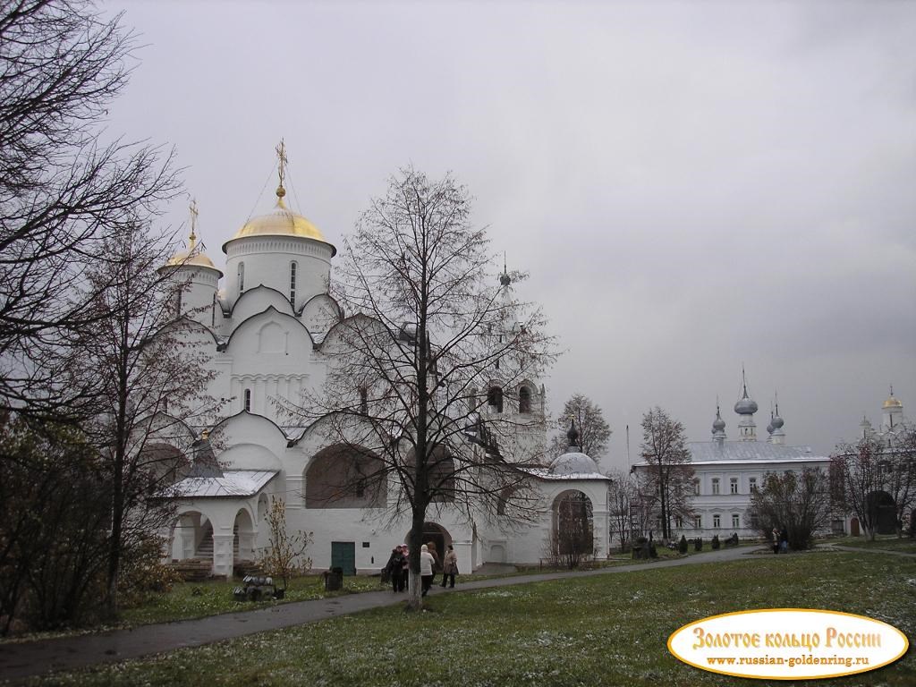 Покровский монастырь. Величие былых времён