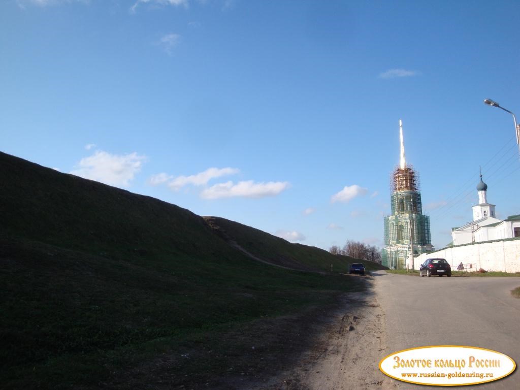 Городище и земляной вал