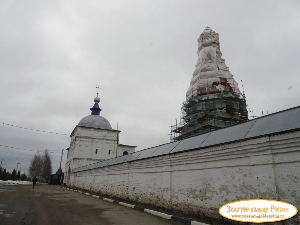 Ферапонтов Лужецкий Можайский монастырь. Восточная стена