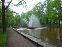 Достопримечательности Санкт-Петербурга. Фонтаны Петергофа. Нижний парк