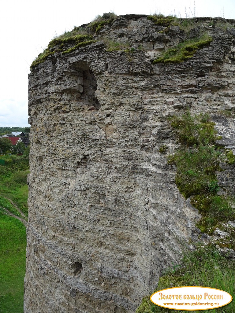 Копорская крепость. Южная Воротная башня