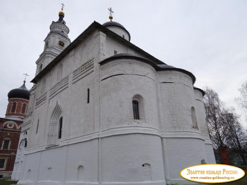 Волоколамский кремль. Воскресенский собор