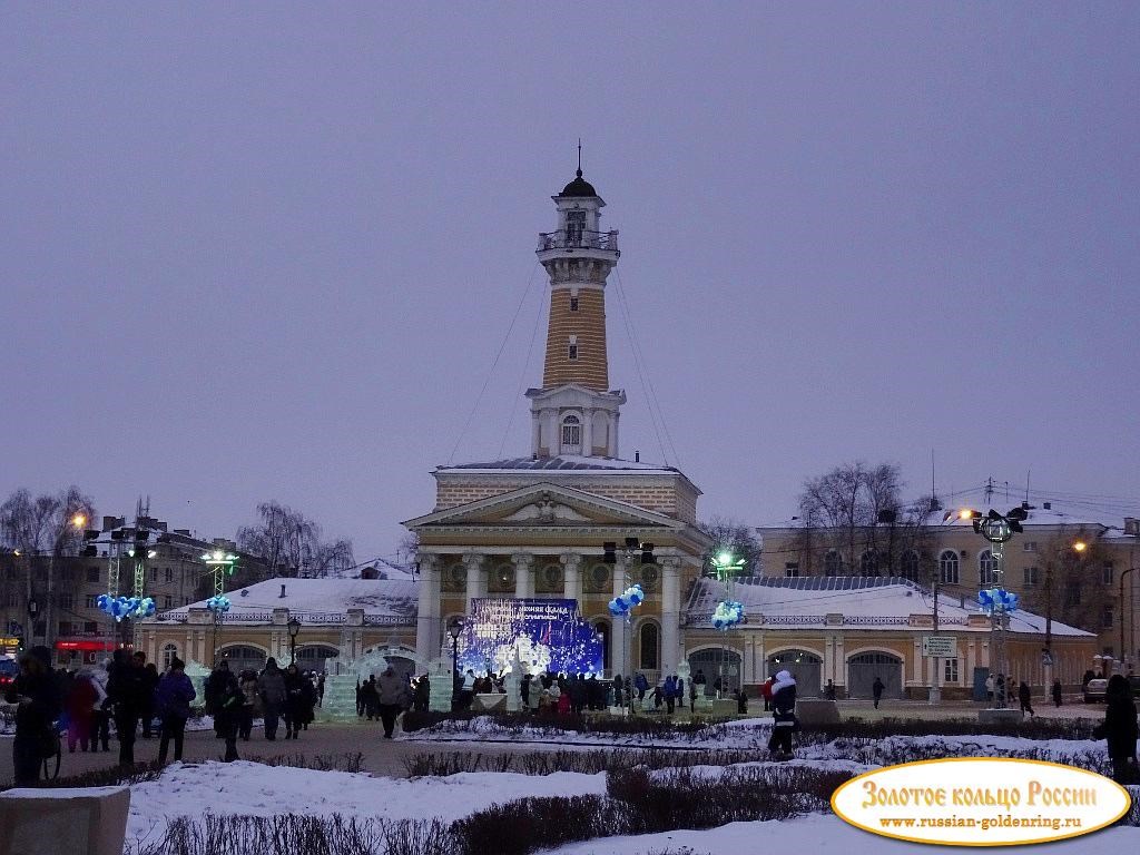 Сусанинская площадь. Зимняя Кострома