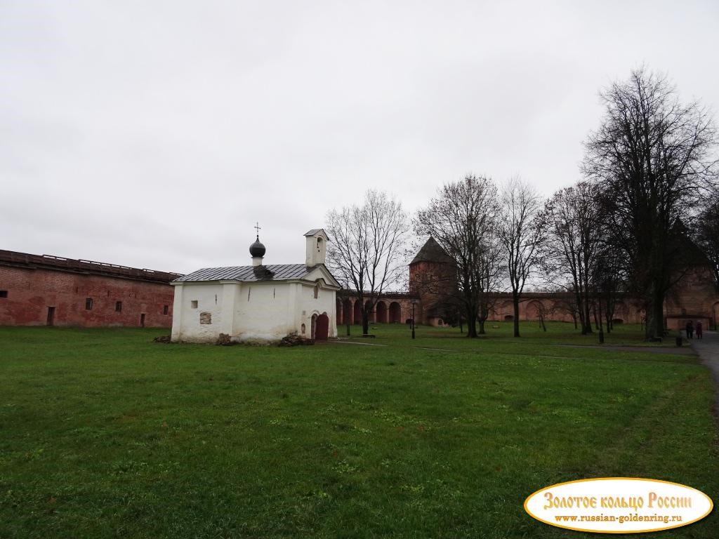 Новгородский Детинец (кремль). Церковь Андрея Стратилата