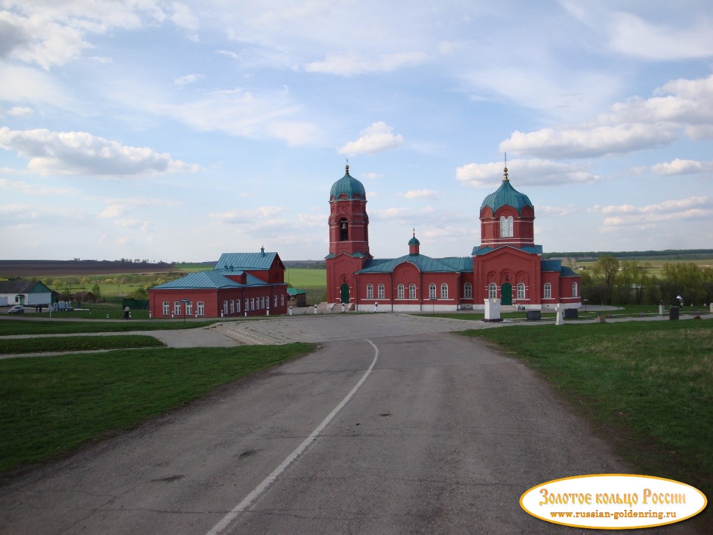 Храм Рождества богородицы на Куликовом поле. Комплекс в селе Монастырщино