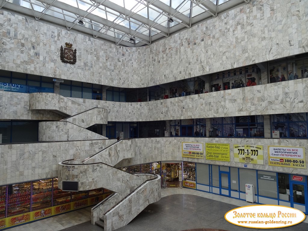 Морской вокзал (старое здание). Вестибюль