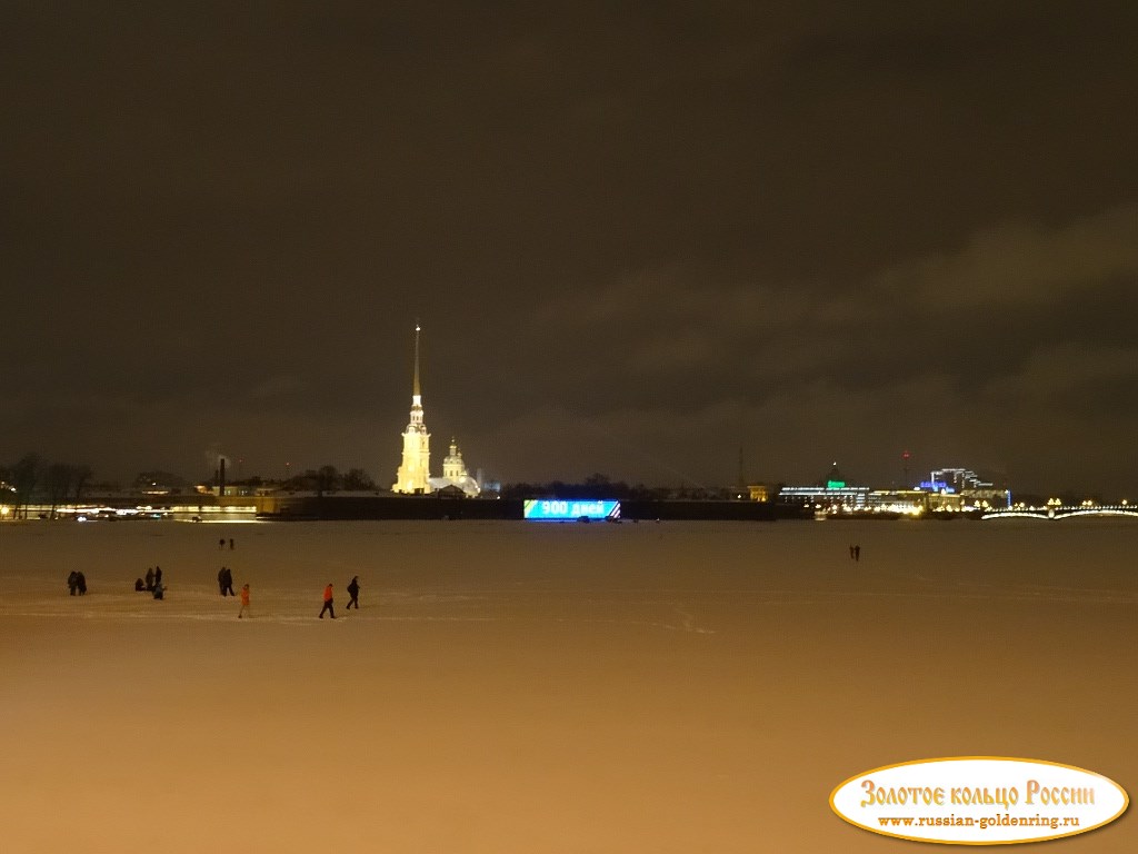 Река Нева. Лёд на Неве