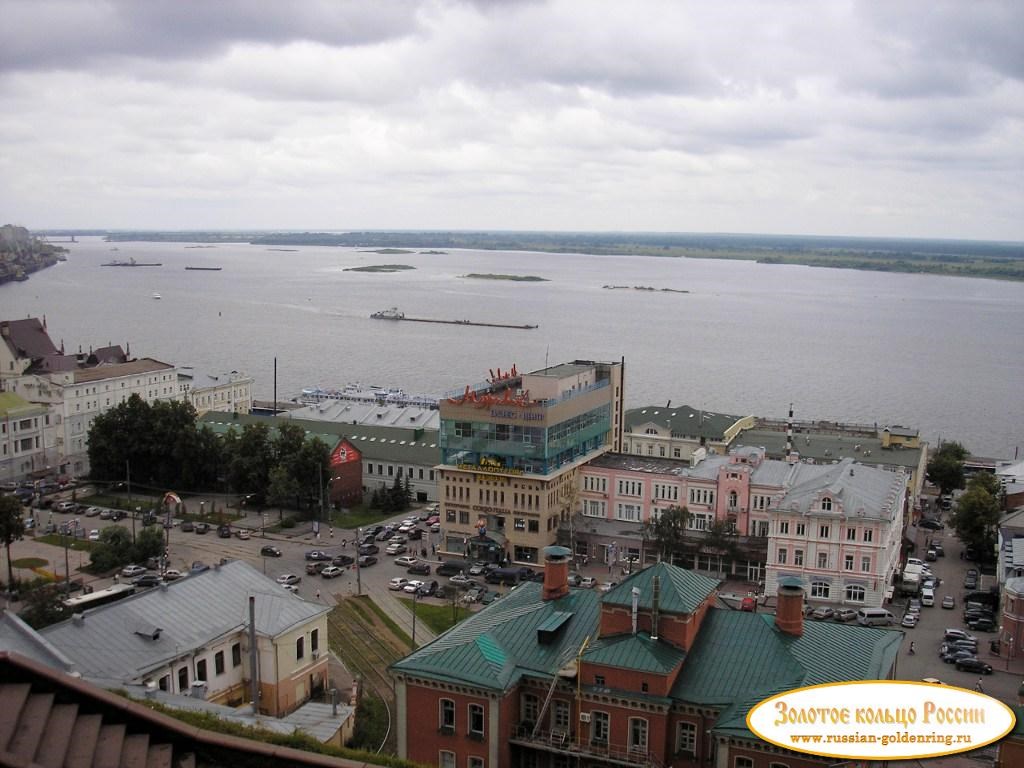 Нижегородский кремль. Вид на город со стороны Часовой башни