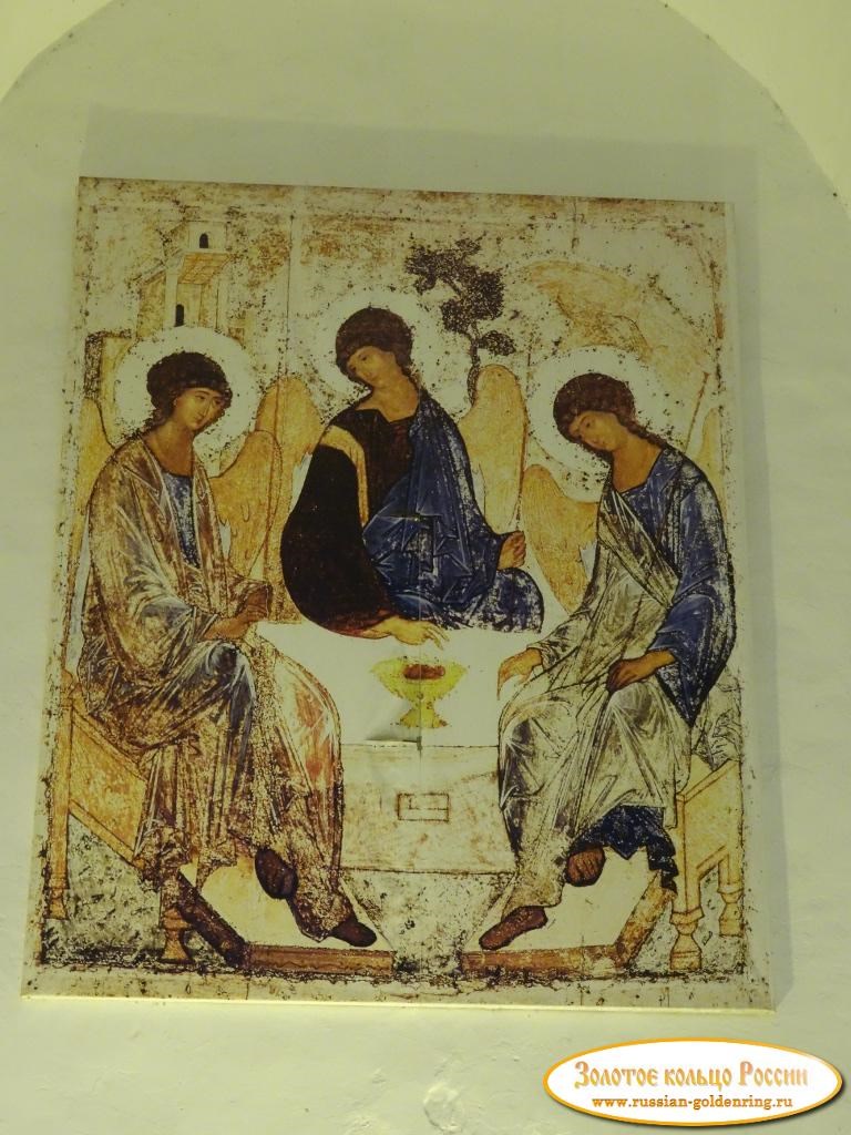 Коломенский Кремль. Копия иконы Андрея Рублёва в Ново-Голутвином монастыре