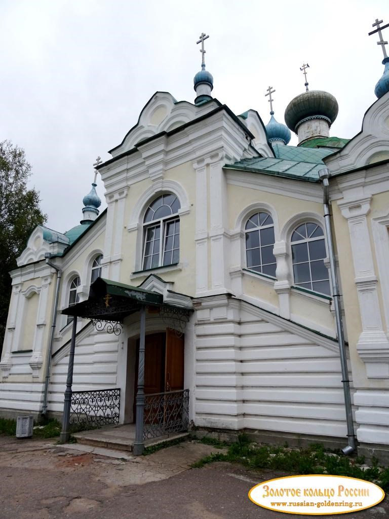 Богородичный Тихвинский Успенский монастырь. Введенские ворота