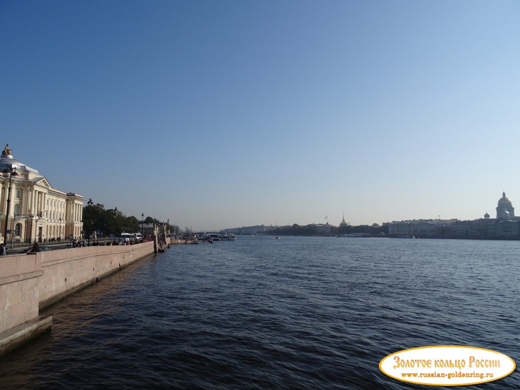 Река Нева. Вид с Благовещенского моста