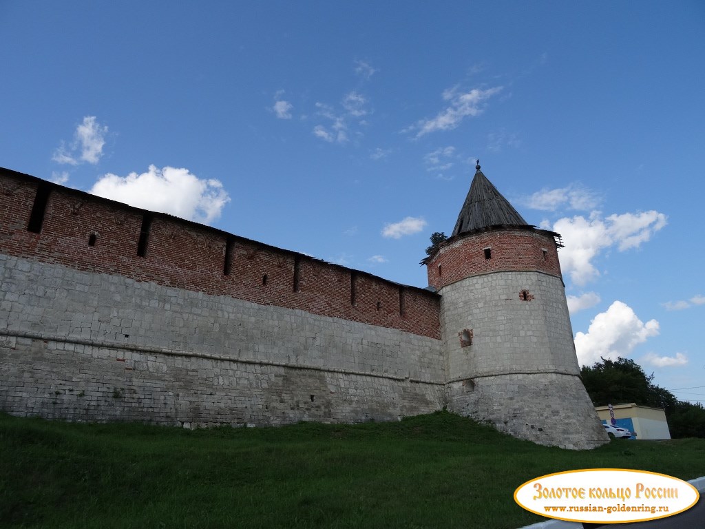 Зарайский кремль. Наугольная башня