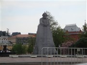 Москва. Памятник Карлу Марксу