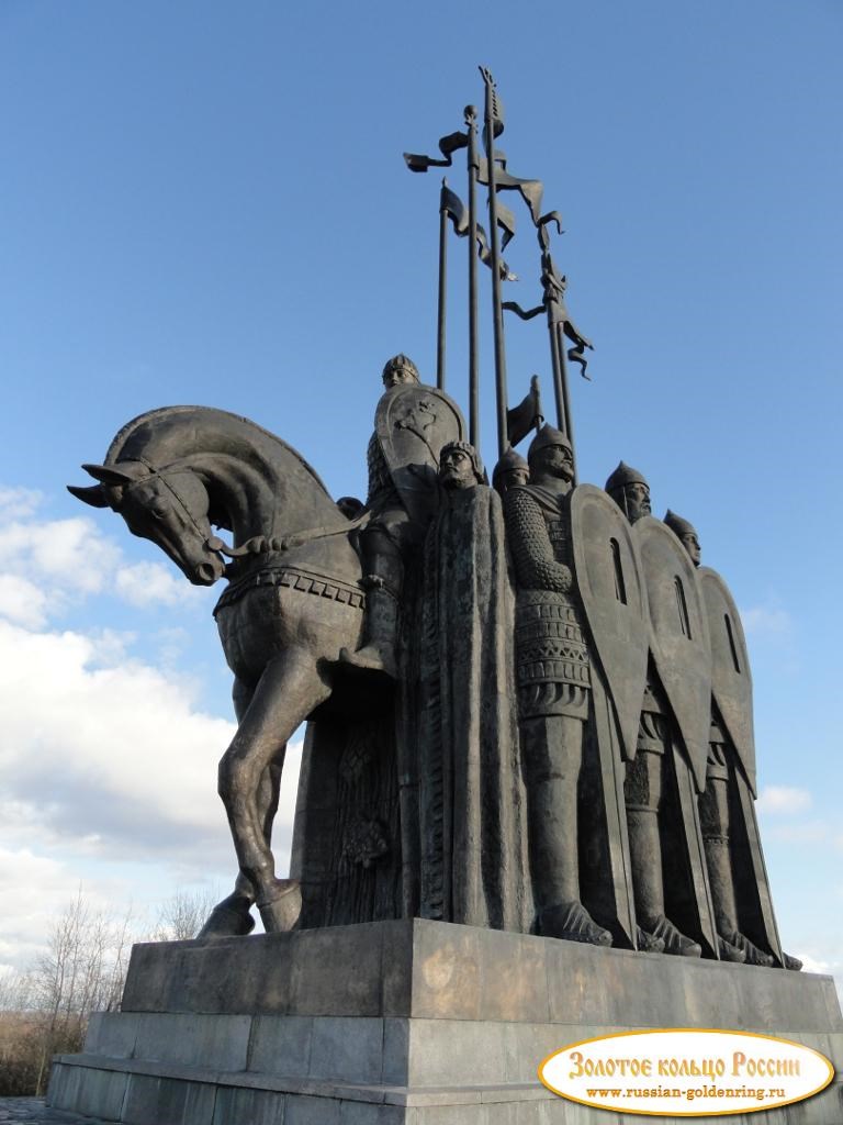 Монумент в честь Ледового побоища. Псков