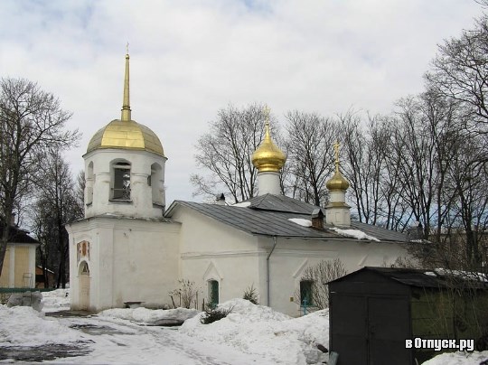 Церковь Алексия, человека Божия с Поля. Псков