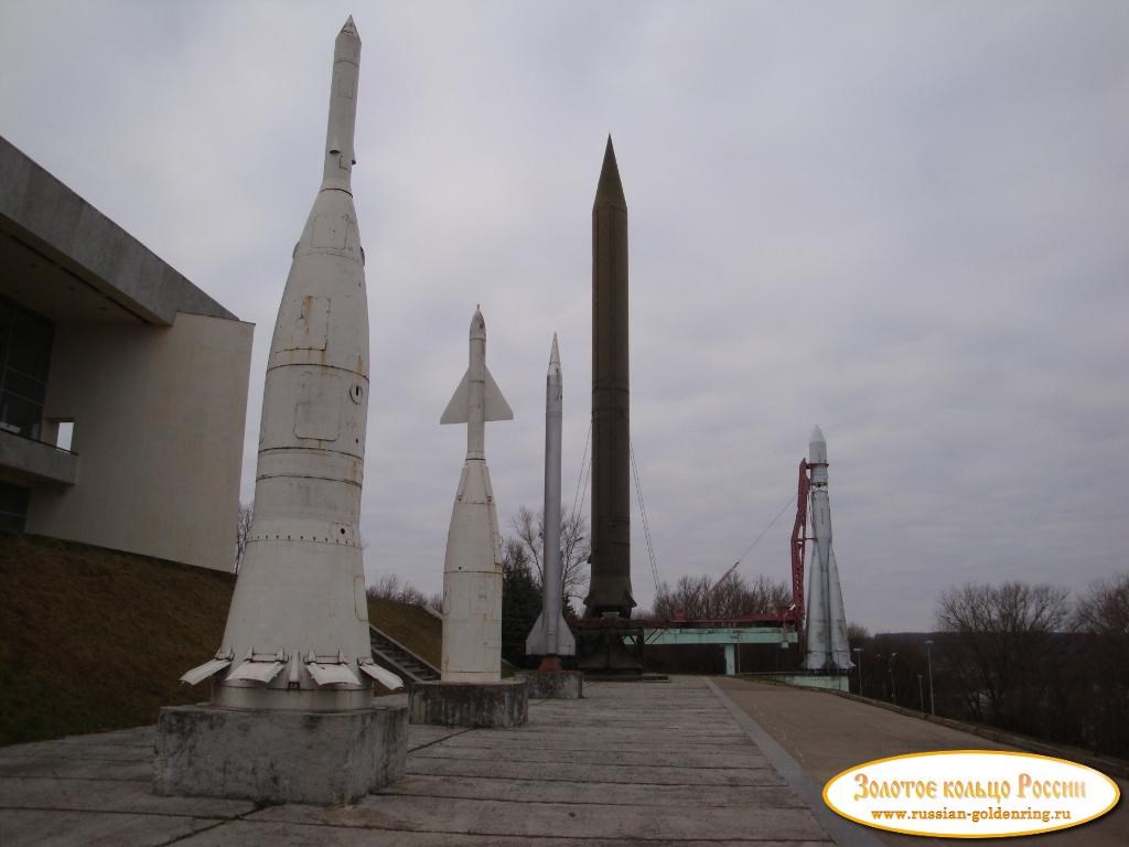 Модели ракет в натуральную величину. Калуга