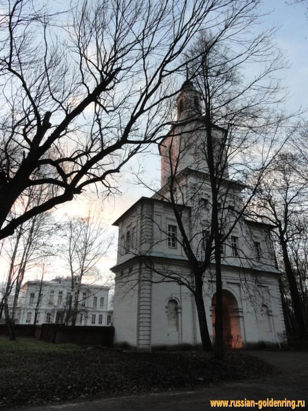 Достопримечательности Богородицка. Надвратная колокольня