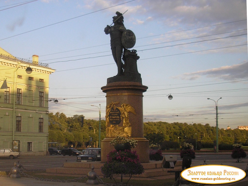 Памятник Суворову в образе Марса. Санкт-Петербург