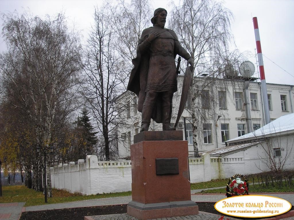 Памятник Александру Невскому. Владимир