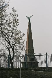 Смоленск. Памятник Софийскому полку