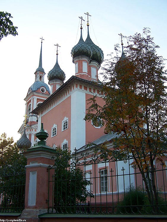Церковь святителя Иоанна Златоуста на Лавровской. Кострома