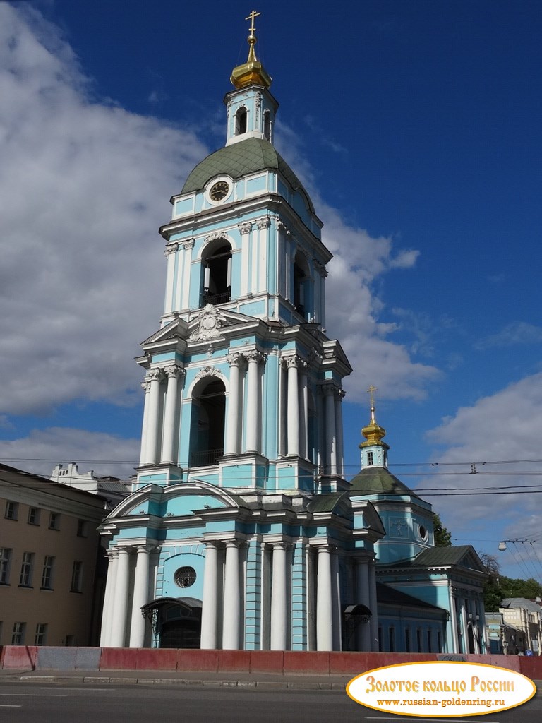 Храм Троицы Живоначальной в Серебряниках. Москва